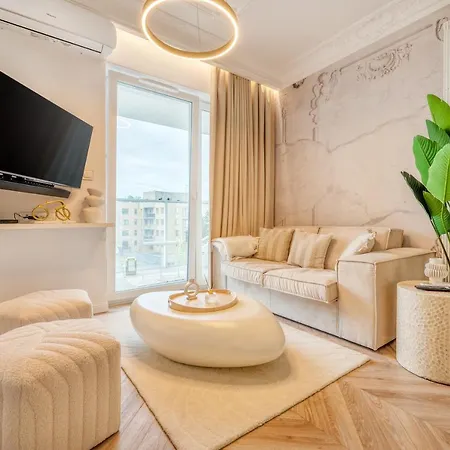 Apartment Golden Manufaktura Lodz By Rentujemy Exterior photo