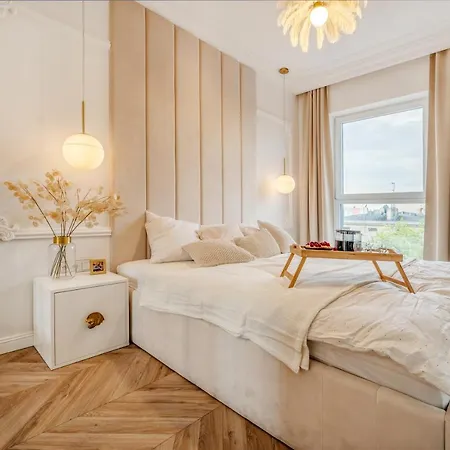 Apartment Golden Manufaktura Lodz By Rentujemy Exterior photo