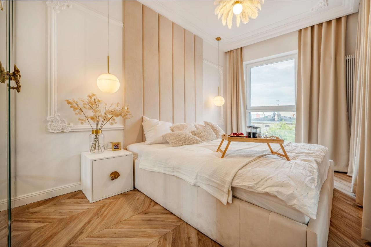 Golden Manufaktura By Rentujemy Apartment *